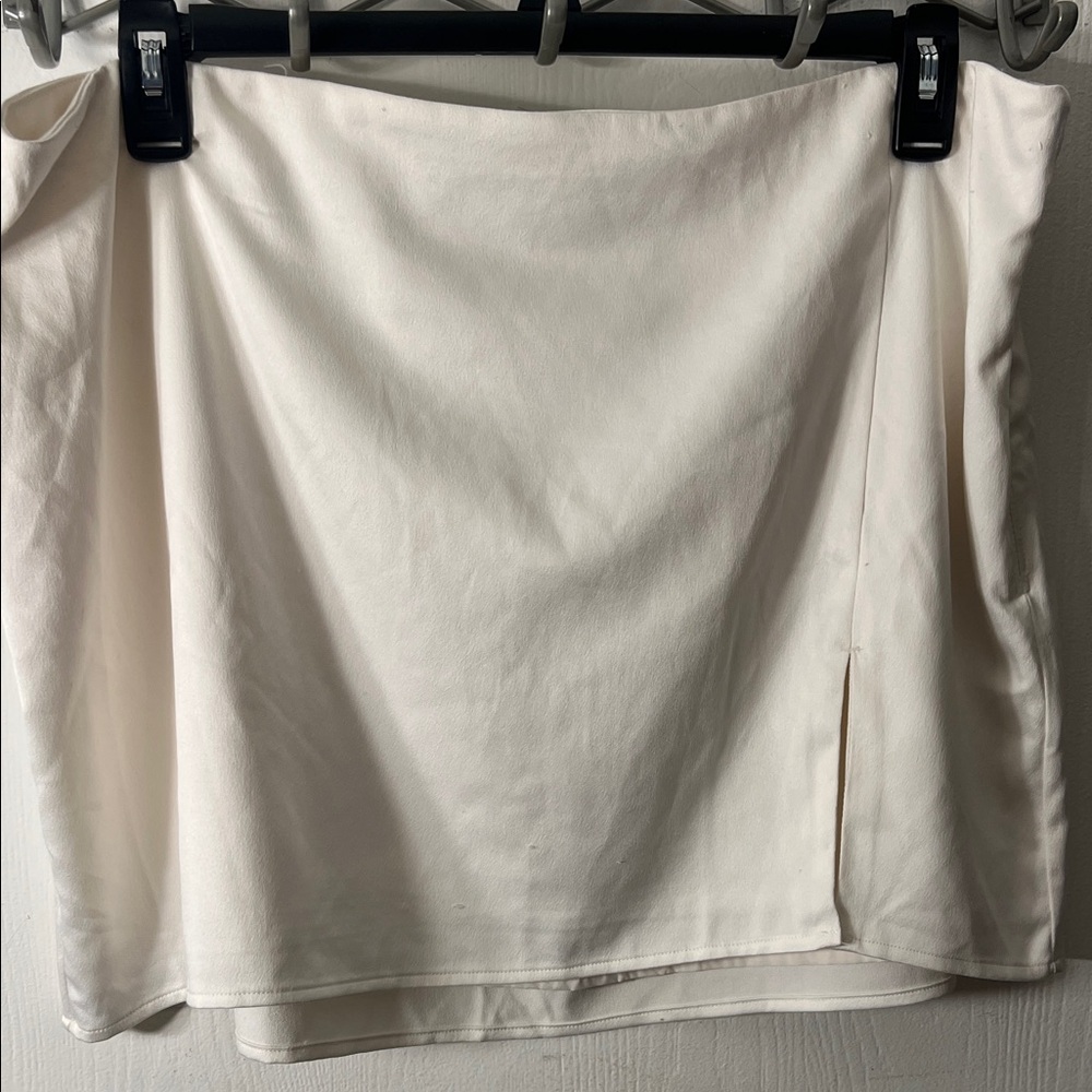 A&F Elegant White Mini Skirt